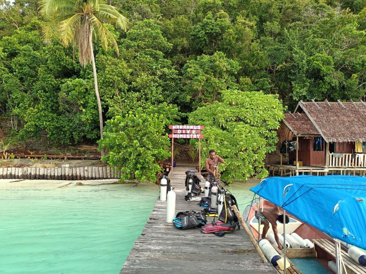 Warahnus Dive Homestay Kri Eksteriør bilde