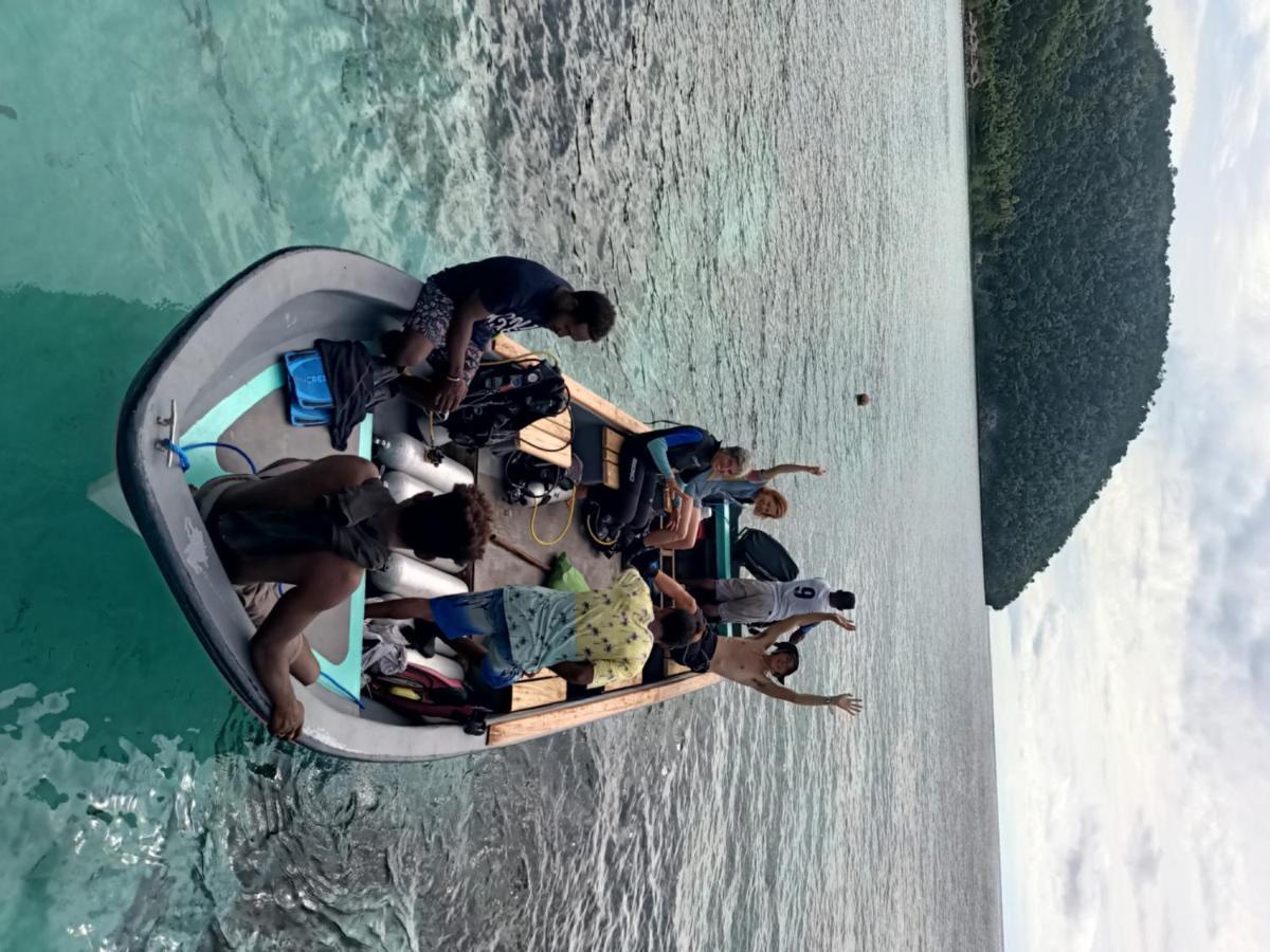 Warahnus Dive Homestay Kri Eksteriør bilde